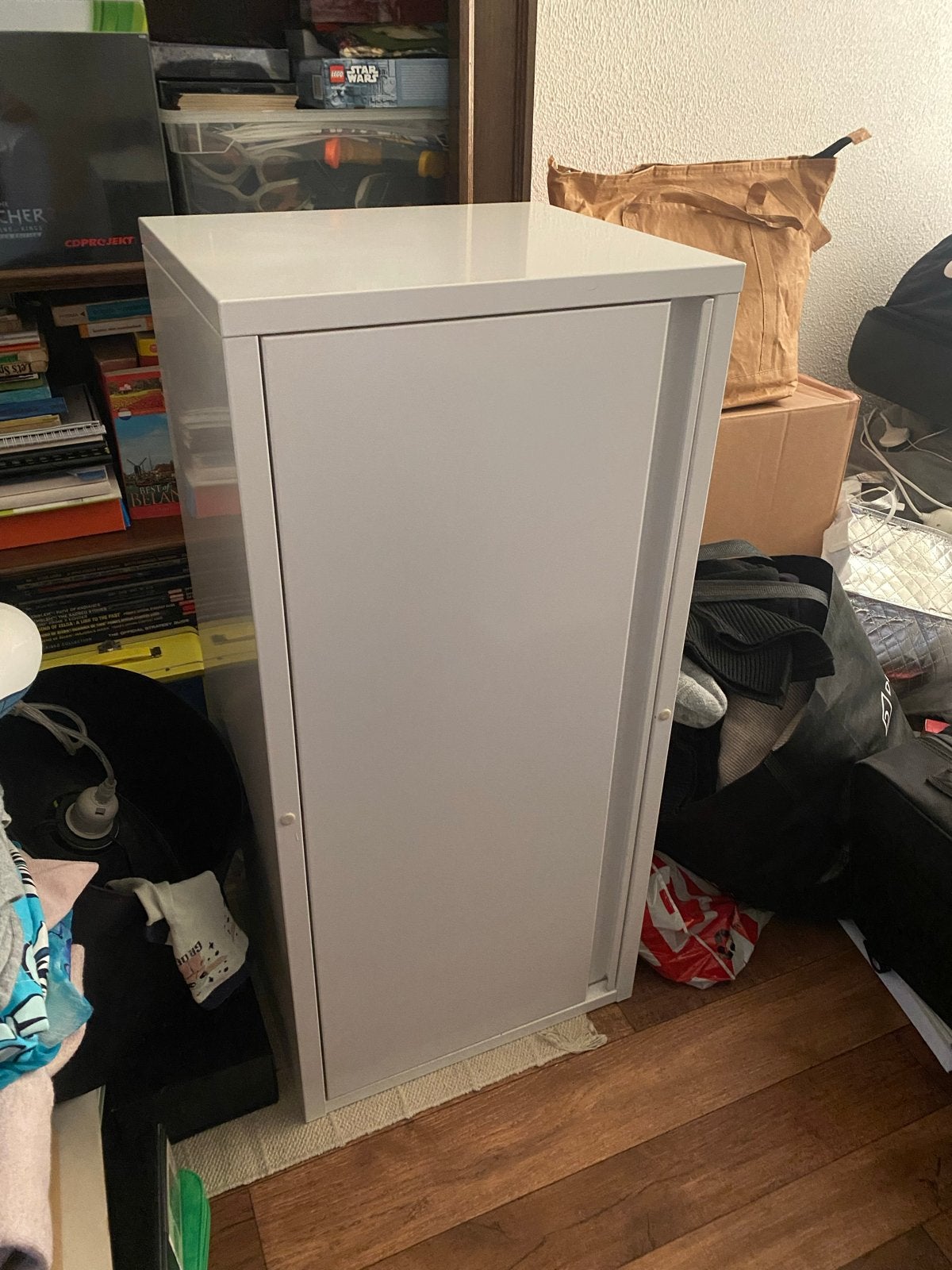 2x Witte metalen kast met planken, Minder dan 50 cm, Gebruikt, 100 tot 150 cm, Ophalen of Verzenden