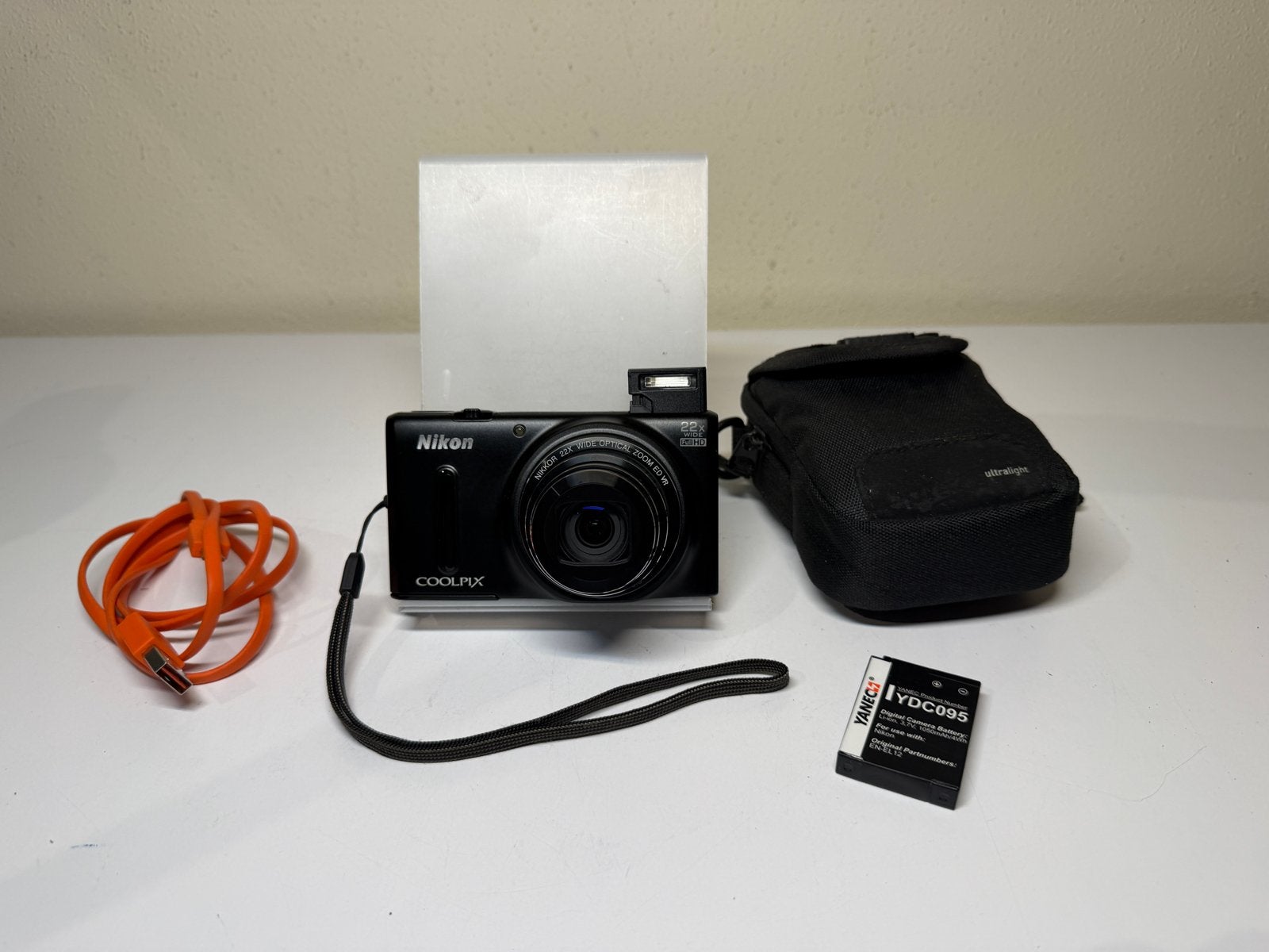 Nikon Coolpix S9600 Compactcamera - Zwart, Gebruikt, Beeldstabilisatie, Ophalen of Verzenden, Compactcamera