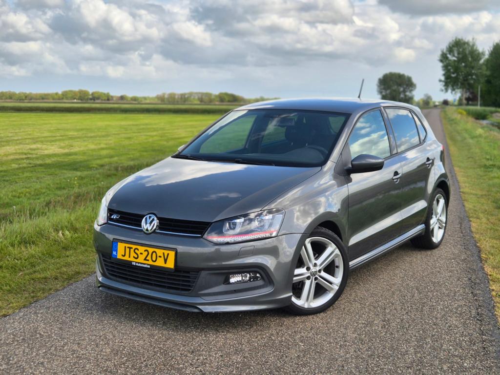 Volkswagen Polo 1.2 TSI 66KW 2012 Grijs 3x R line, Auto's, Voorwielaandrijving, 4 cilinders, Bedrijf, Handgeschakeld