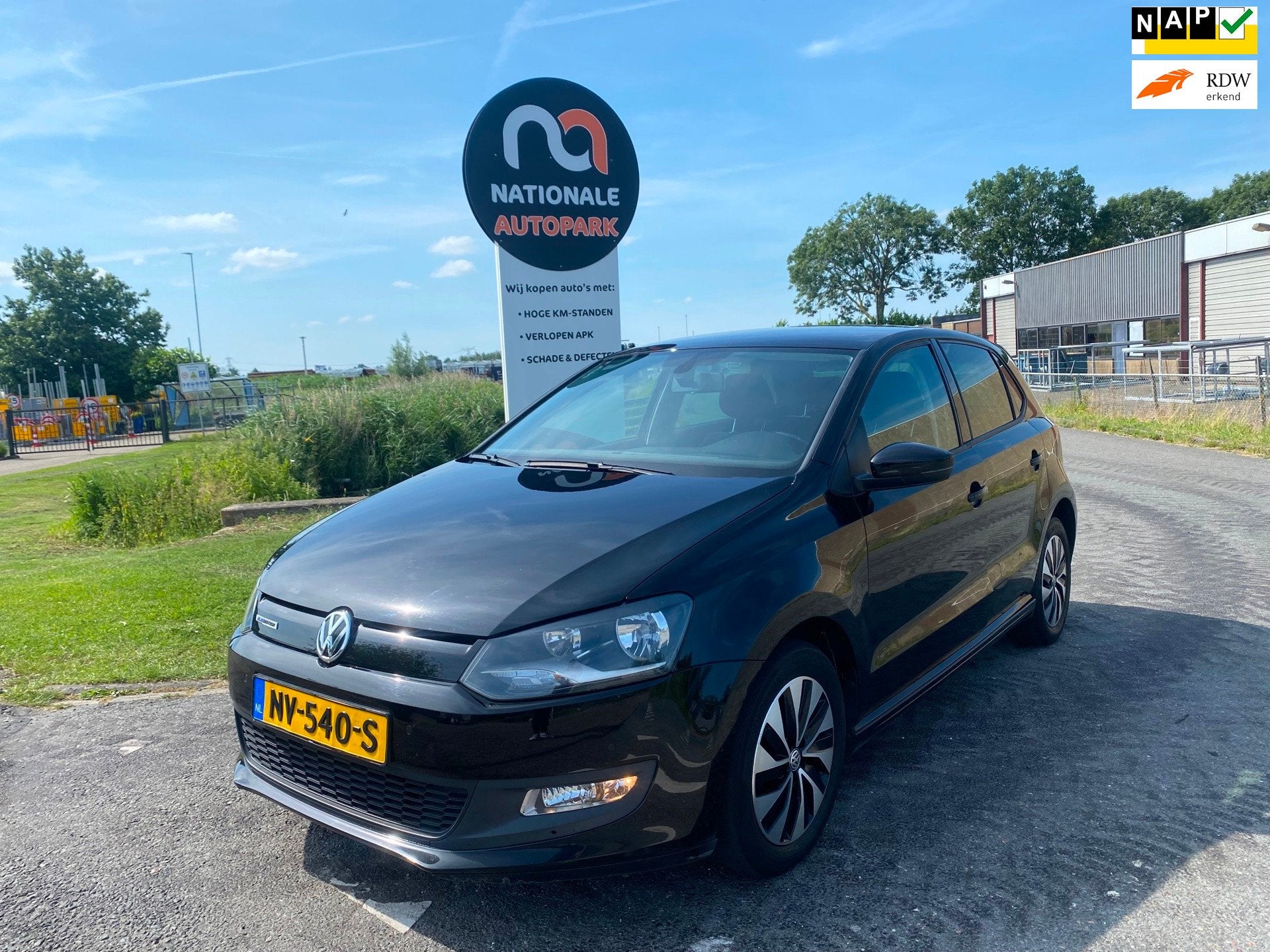 Volkswagen Polo | 2017 | 1.0 BlueMotion Edition | APK, Voorwielaandrijving, 95 pk, Zwart, Origineel Nederlands