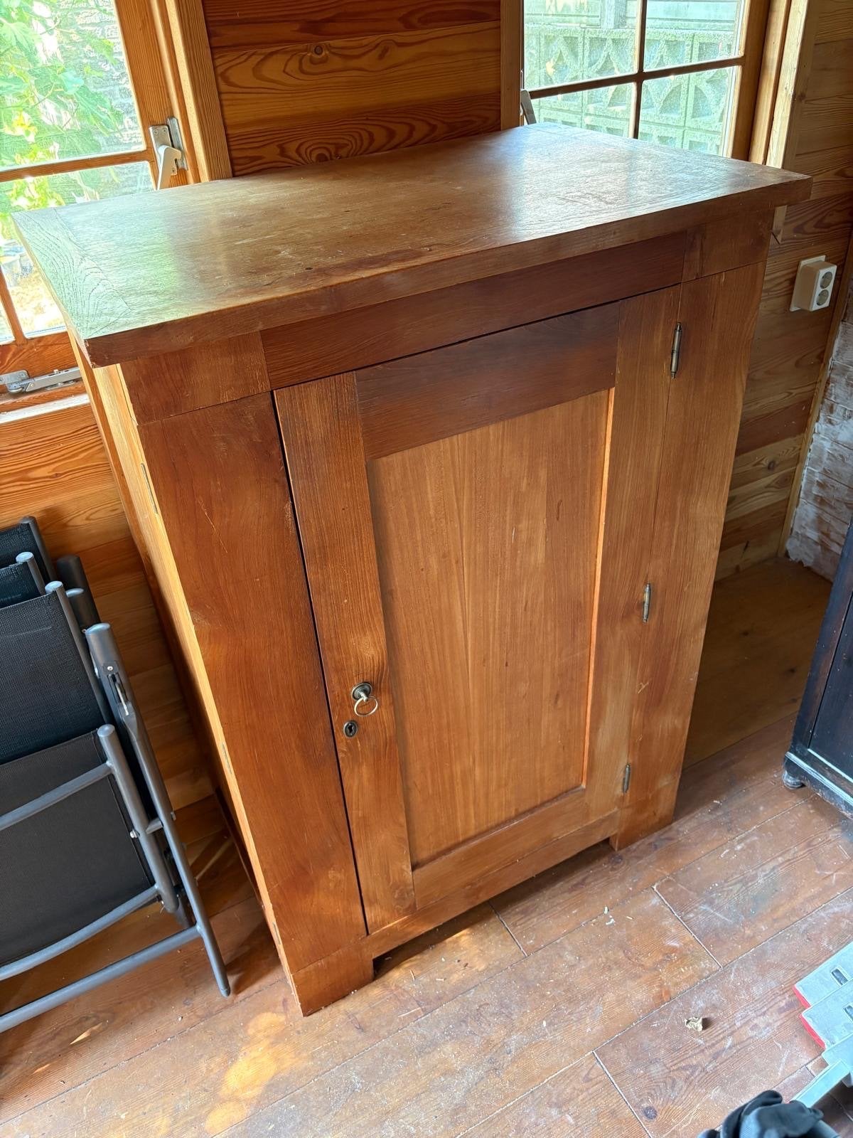 Handgemaakte Houten Kast - 92,5x60,5x132,5 cm, Ophalen, Gebruikt, 100 tot 150 cm, 50 tot 100 cm