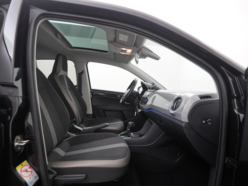 Volkswagen e-Up! e-up! | SOH 87% | Schuifdak | Zondag Open!, Auto's, Volkswagen, 12 maanden, 19 kWh, BTW verrekenbaar, Voorwielaandrijving