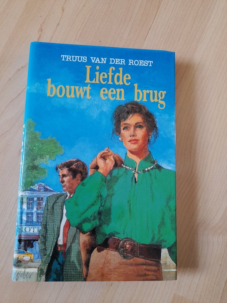 LIEFDE BOUWT EEN BRUG Truus van der Roest, Boeken, Ophalen of Verzenden, Zo goed als nieuw, Nederland