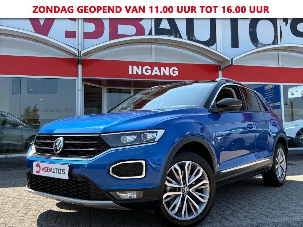 Volkswagen T-ROC 1.5 TSI ACT. SPORT 150PK DIGITALE-SCHERM WI, Auto's, Volkswagen, Huisgarantie, Blauw, Leder, Bedrijf