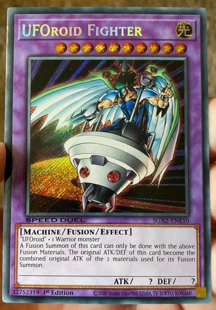 Yu-Gi-Oh! UFOroid Fighter SGX2 1st Edition !, Ophalen of Verzenden, Zo goed als nieuw, Losse kaart, Foil