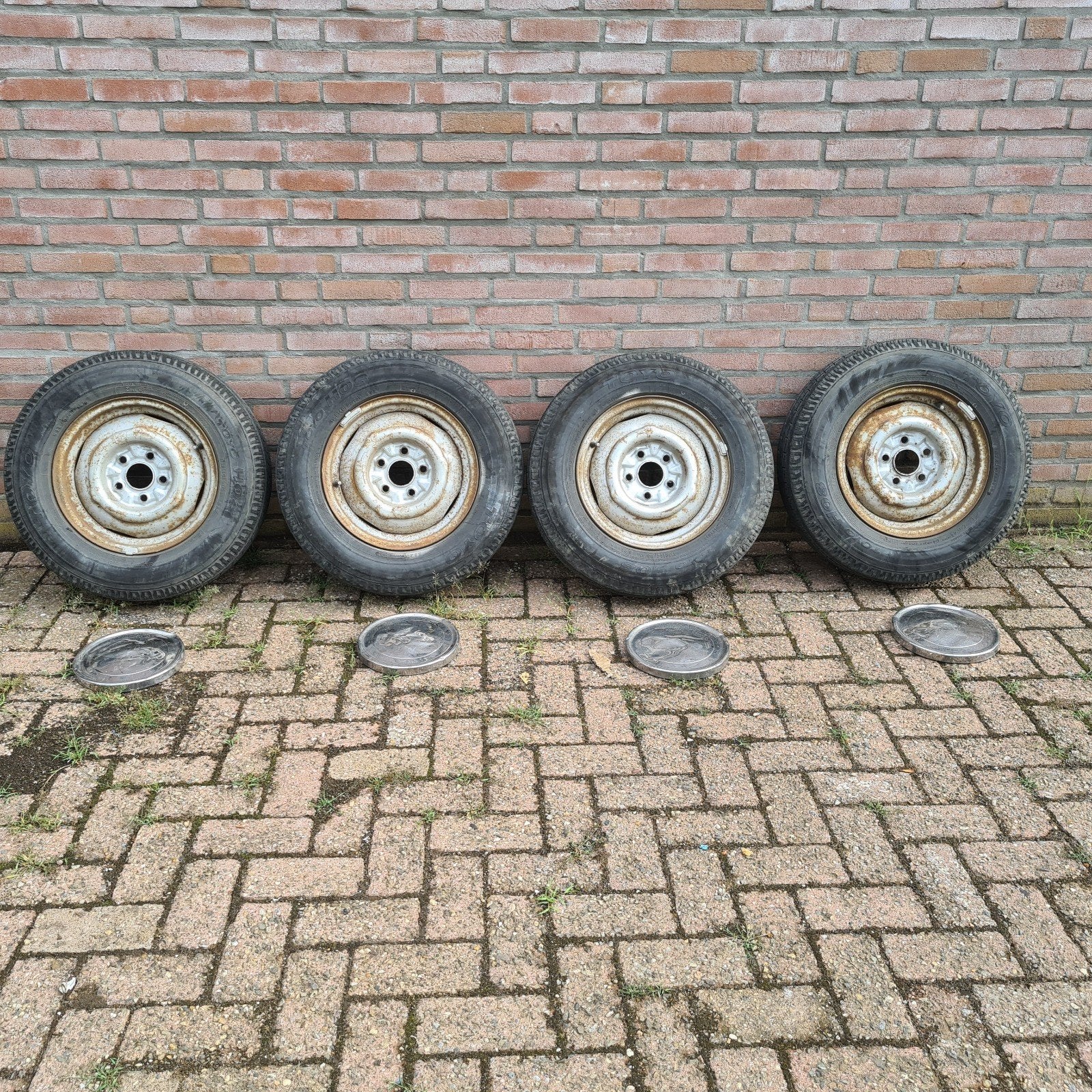 Aanhanger Banden Velgen 14  Inch, Ophalen, Gebruikt