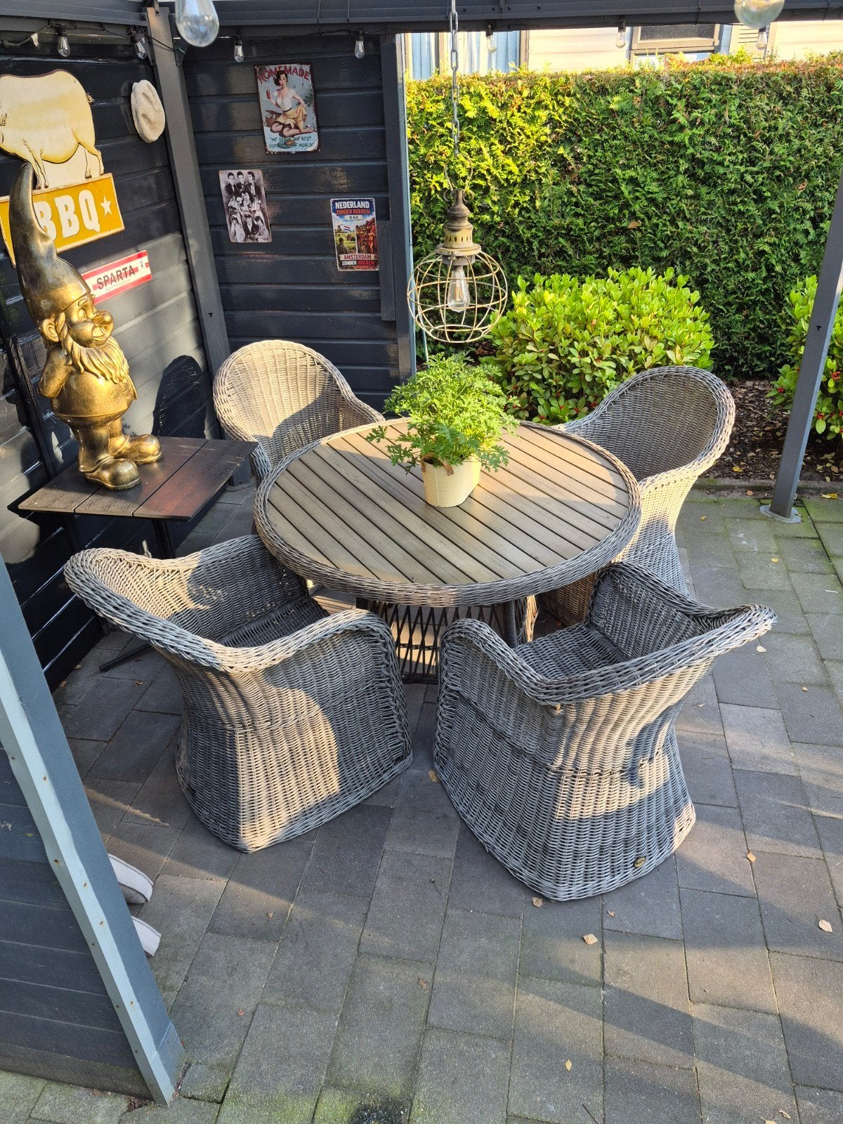 Te koop Rieten tuinset