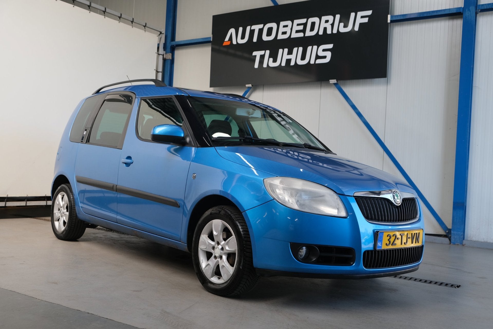 Skoda Roomster 1.4-16V Style > Export <, Voorwielaandrijving, Gebruikt, 4 cilinders, Blauw