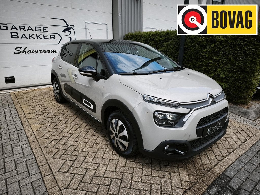 Citroen C3 1.2 PureTech Shine Airco Navi-Carplay Stoelverwar, Voorwielaandrijving, 83 pk, Stof, Gebruikt