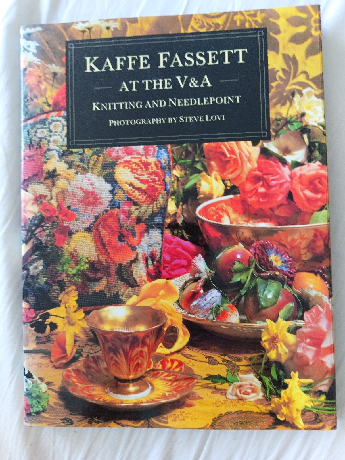 Kaffe Fassett at the v&a, Ophalen of Verzenden, Zo goed als nieuw, Overige onderwerpen