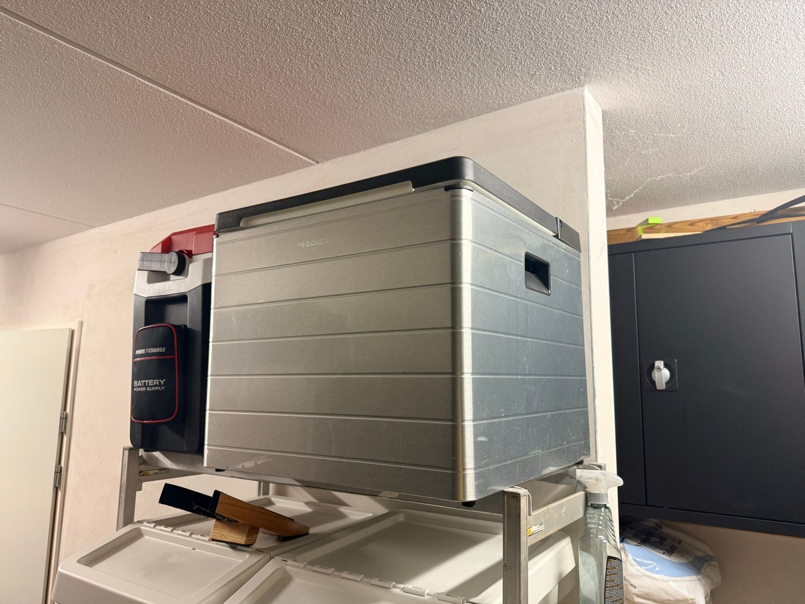 Dometic ACX40 Absorptie Koelbox - 40L, 12V/230V/Gas, Caravans en Kamperen, Ophalen of Verzenden, Gebruikt, Koelbox, Elektrisch