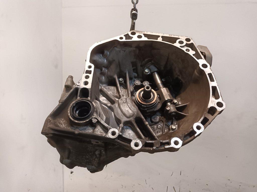 Versnellingsbak schakel Toyota Yaris, Onderdelen@venauto.nl, Van der Ven Autorecycling B.V., Gebruikt, Ettenseweg 76, 4706 PB Roosendaal, The Netherlands