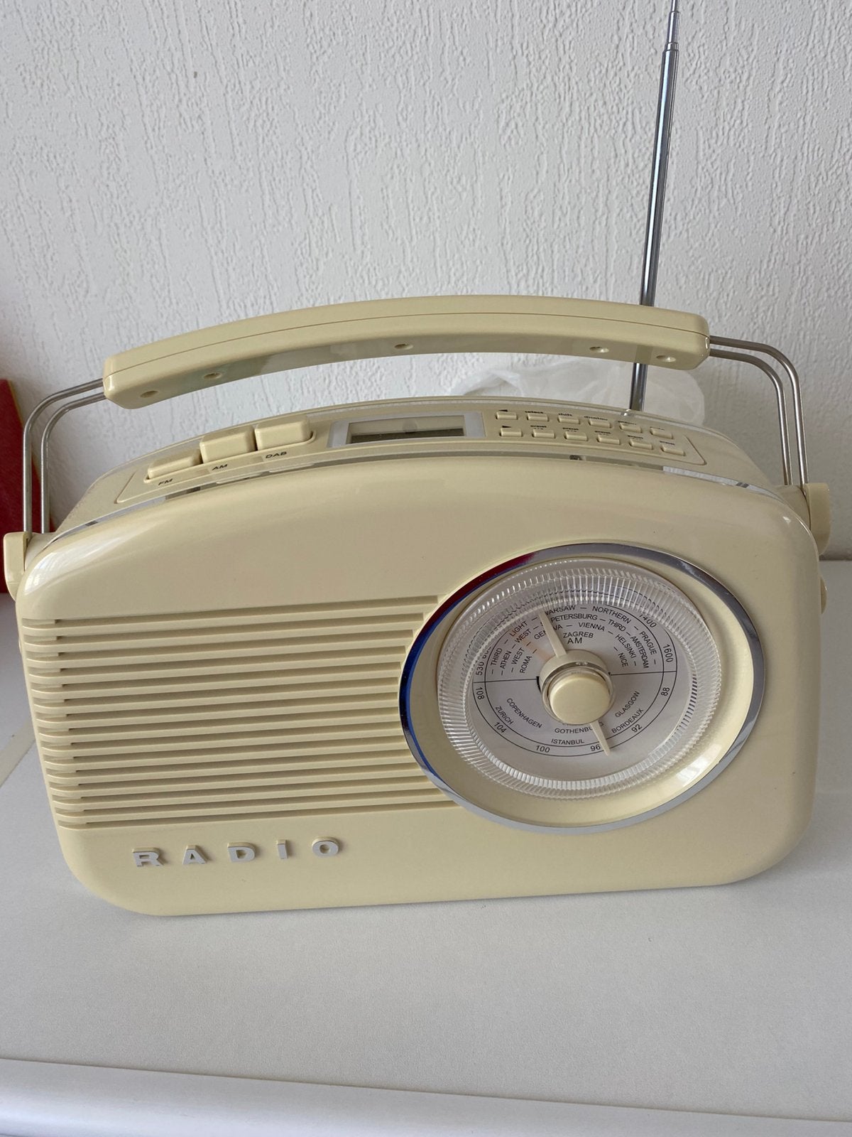 Transistor radio, kan ook op stroom, Ophalen of Verzenden, Zo goed als nieuw