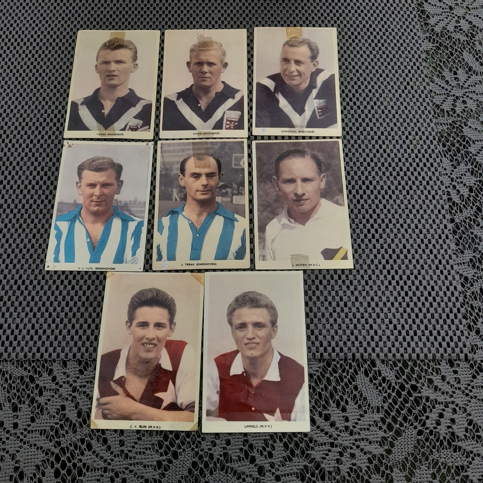 Monty Groot kleur 1953, Verzamelen, Ophalen of Verzenden, Gebruikt, Overige binnenlandse clubs, Poster, Plaatje of Sticker