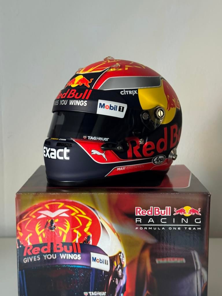 Helm Max Verstappen 2017 seizoen schaal 1:2, Ophalen of Verzenden, Nieuw, Formule 1