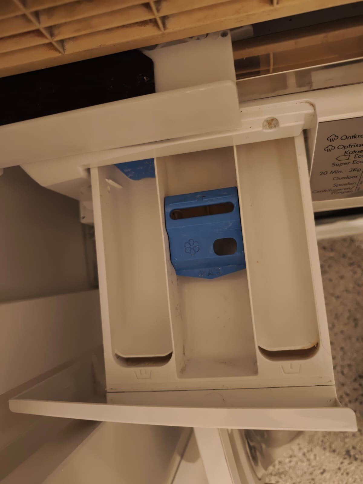 Foto 5 van AEG L76489FL Wasmachine - Voorlader