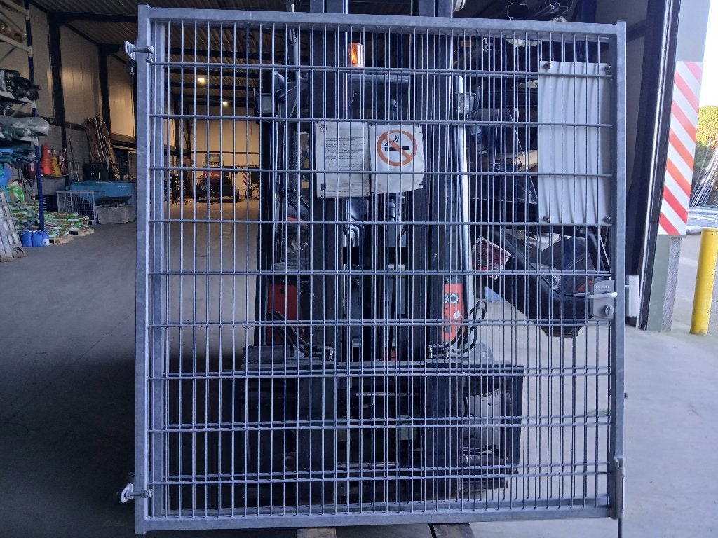 Draaipoort staalmat, Ophalen, Zo goed als nieuw, 150 tot 200 cm, IJzer