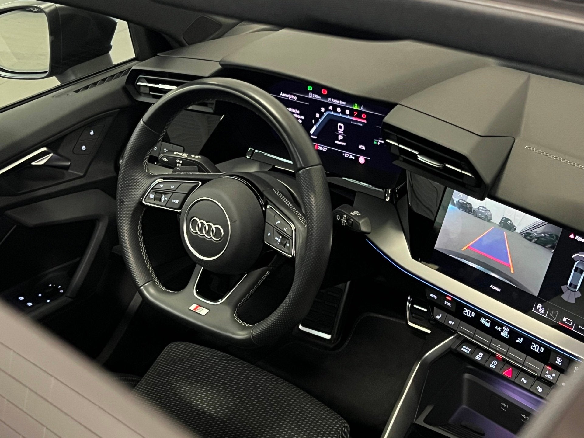 Audi A3 LIMOUSINE 30 TFSI 3x S-Line edition one|PANO|CAMERA|, Auto's, Audi, Automatische klimaatregeling, Gebruikt, Leder en Stof