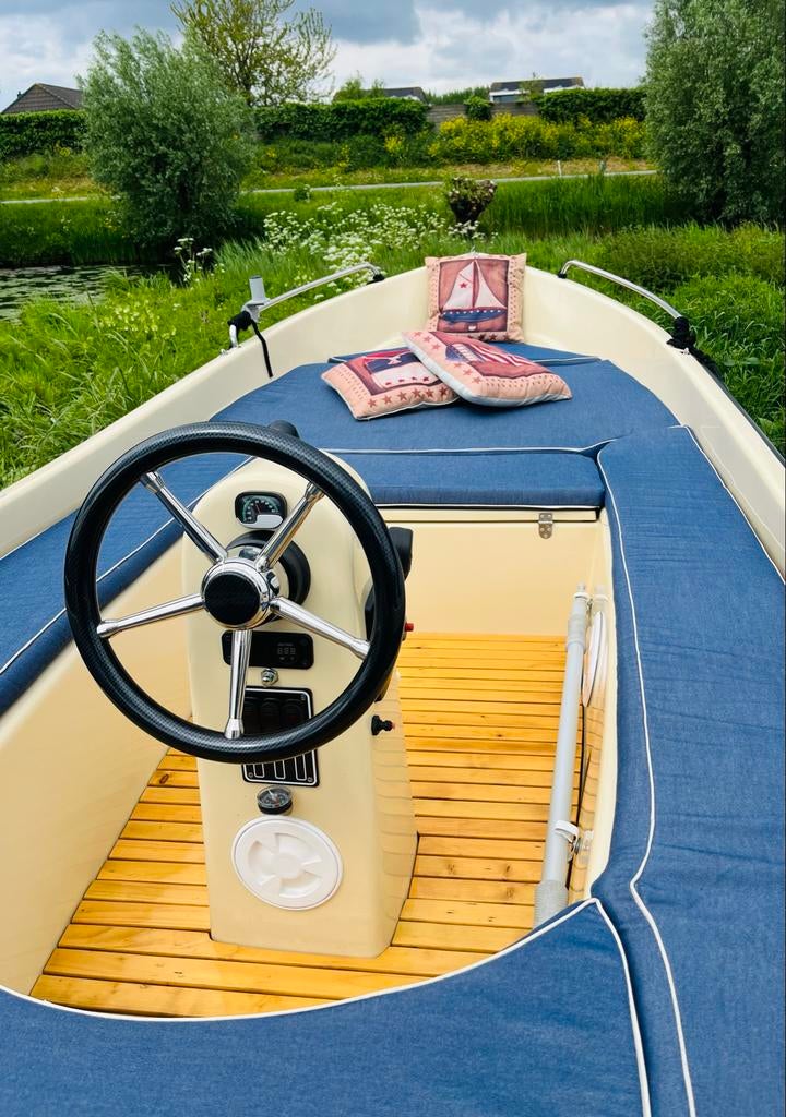 Netjes onderhouden Sloep inclusief trailer en extra’s, Watersport en Boten, Overige typen, Tot 1.00 meter, Zo goed als nieuw, Overige merken