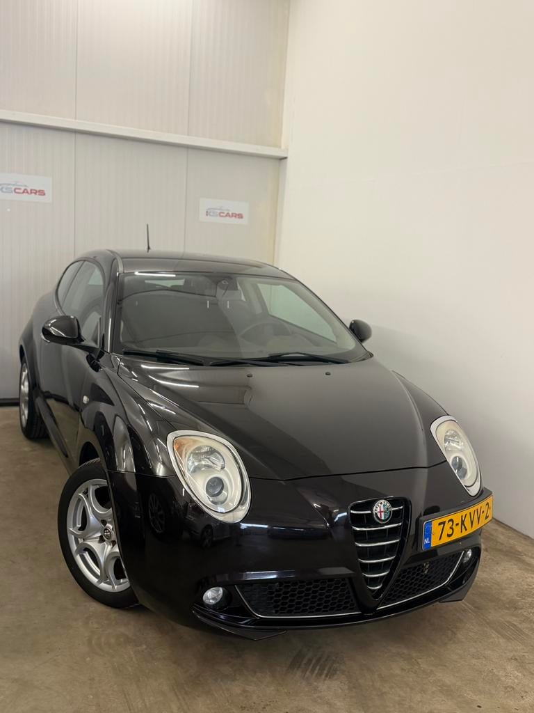 Alfa Romeo MiTo 1.4 Distinctive | Bluetooth | Trekhaak!, Voorwielaandrijving, 4 cilinders, Origineel Nederlands, Bedrijf