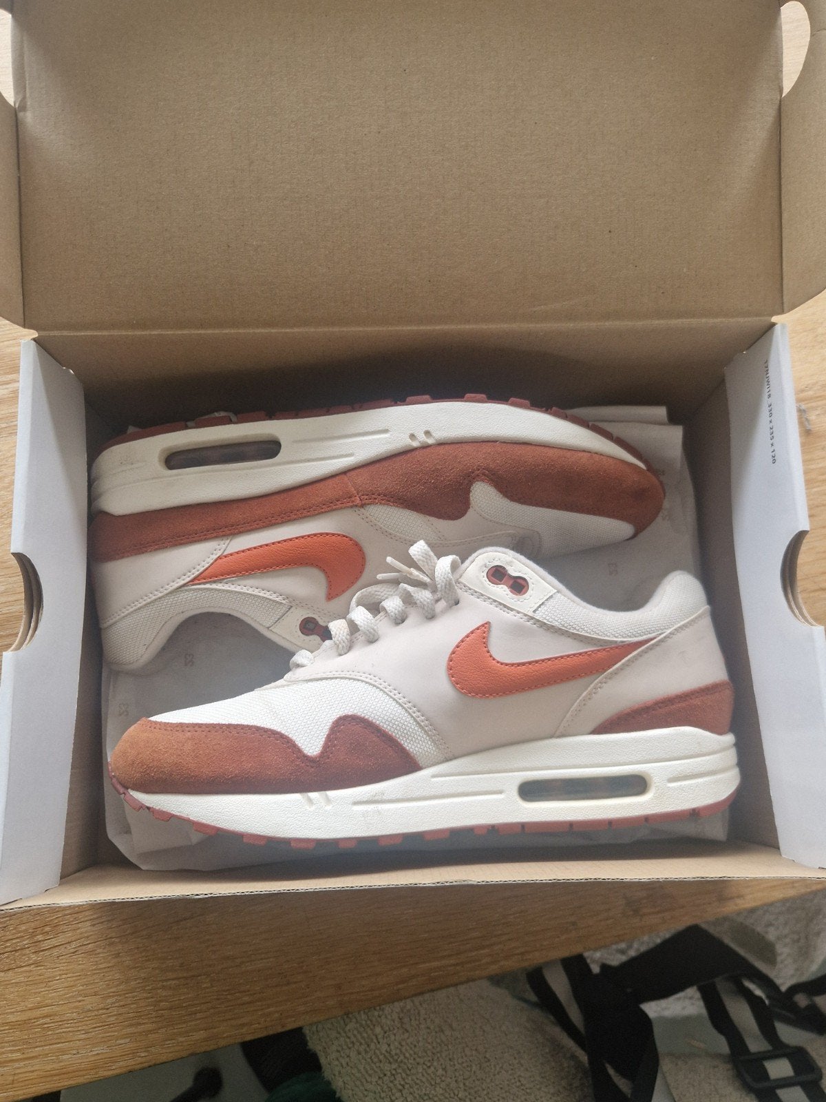 Nike air max 1 Mars Stone - Maat 43 - Ongedragen, Overige kleuren, Nike, Ophalen of Verzenden, Sneakers of Gympen