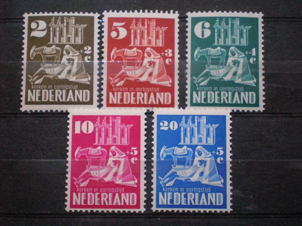Nederland NVPH 556-560 postfris ( T 531)..€ 6,95, Postzegels en Munten, Postzegels | Nederland, Verzenden