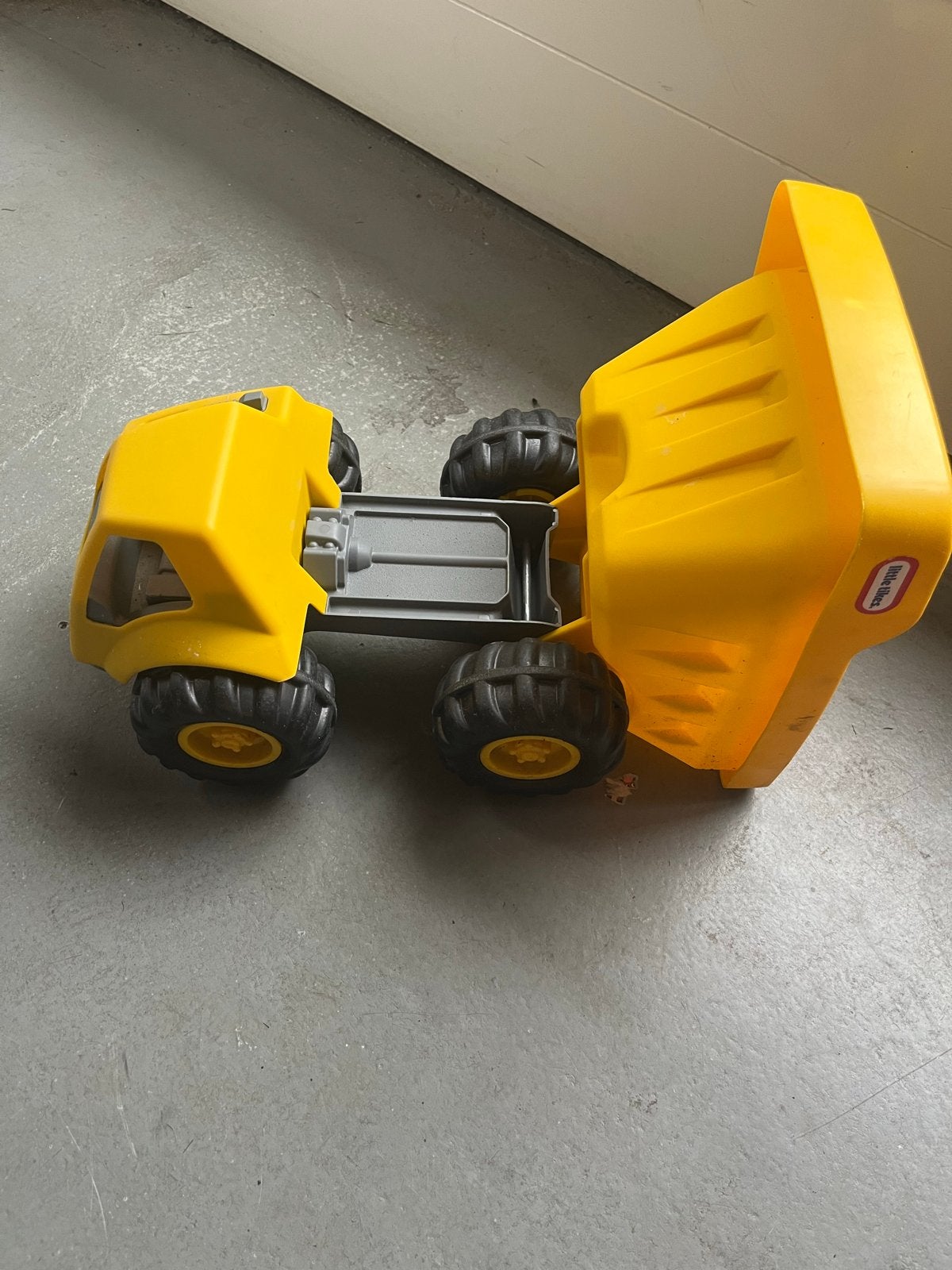 Little Tikes Kiepwagen - Geel Speelgoedvoertuig, Kinderen en Baby's, Ophalen of Verzenden, Gebruikt