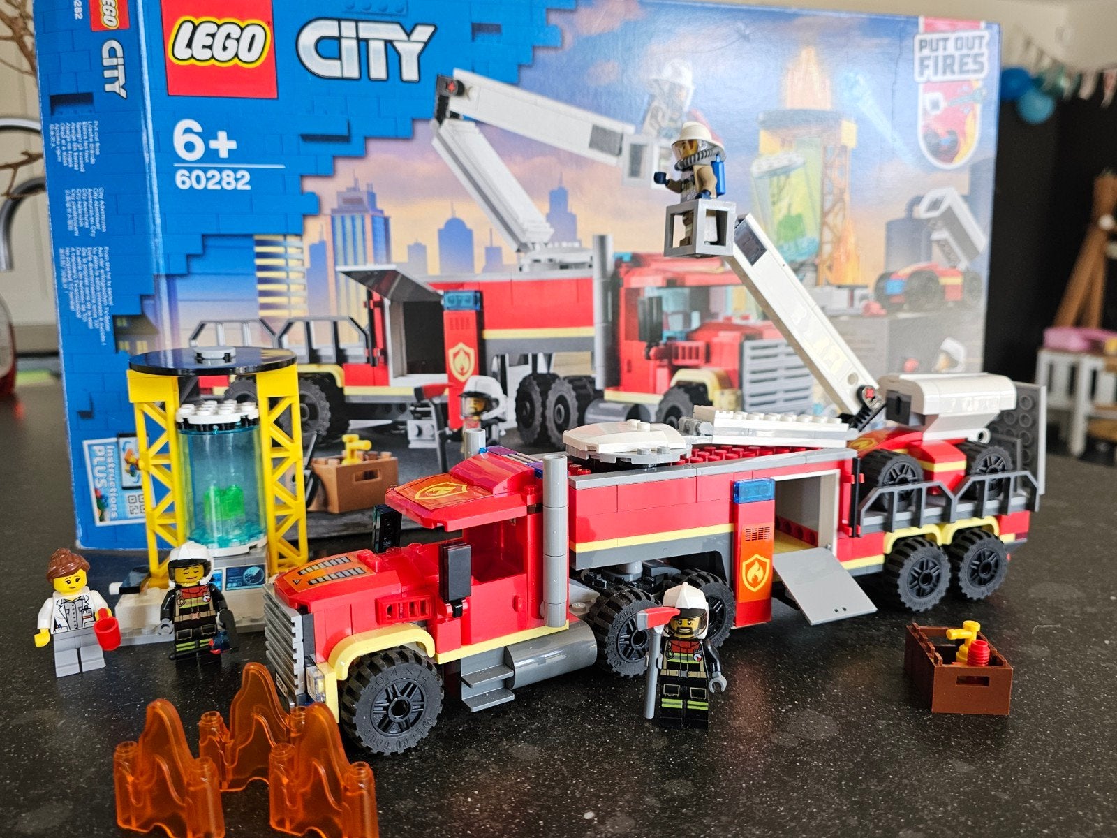 LEGO City 60282 Brandweer Commando-eenheid in doos, Ophalen, Lego, Zo goed als nieuw, Inclusief doos
