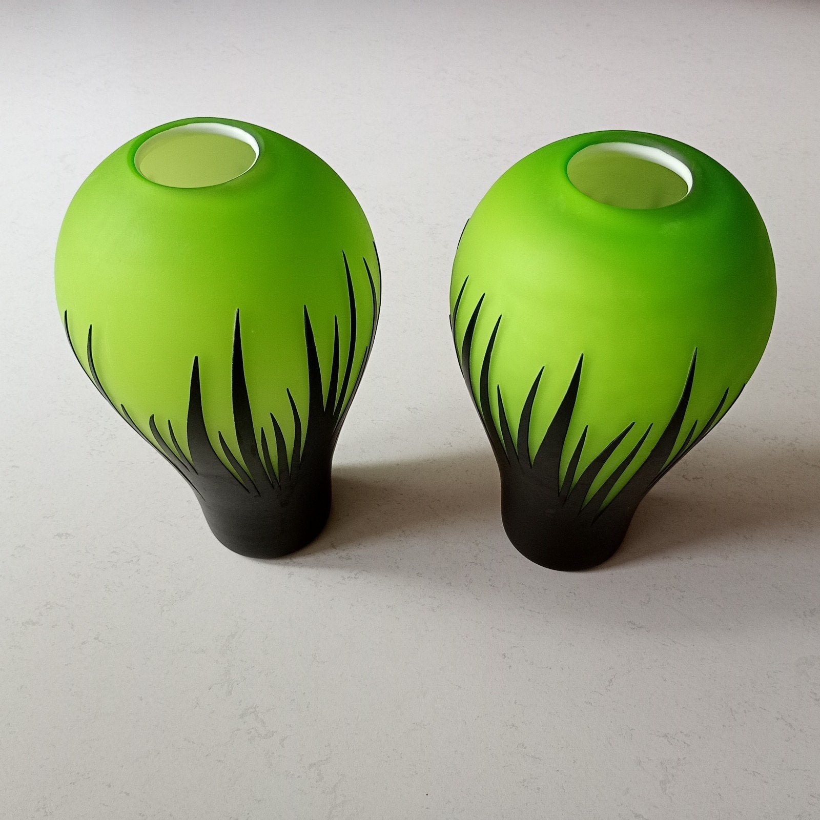 mooie artglass mondgeblazen vazen, 28 cm, Handgemaakt, Ophalen of Verzenden, Groen