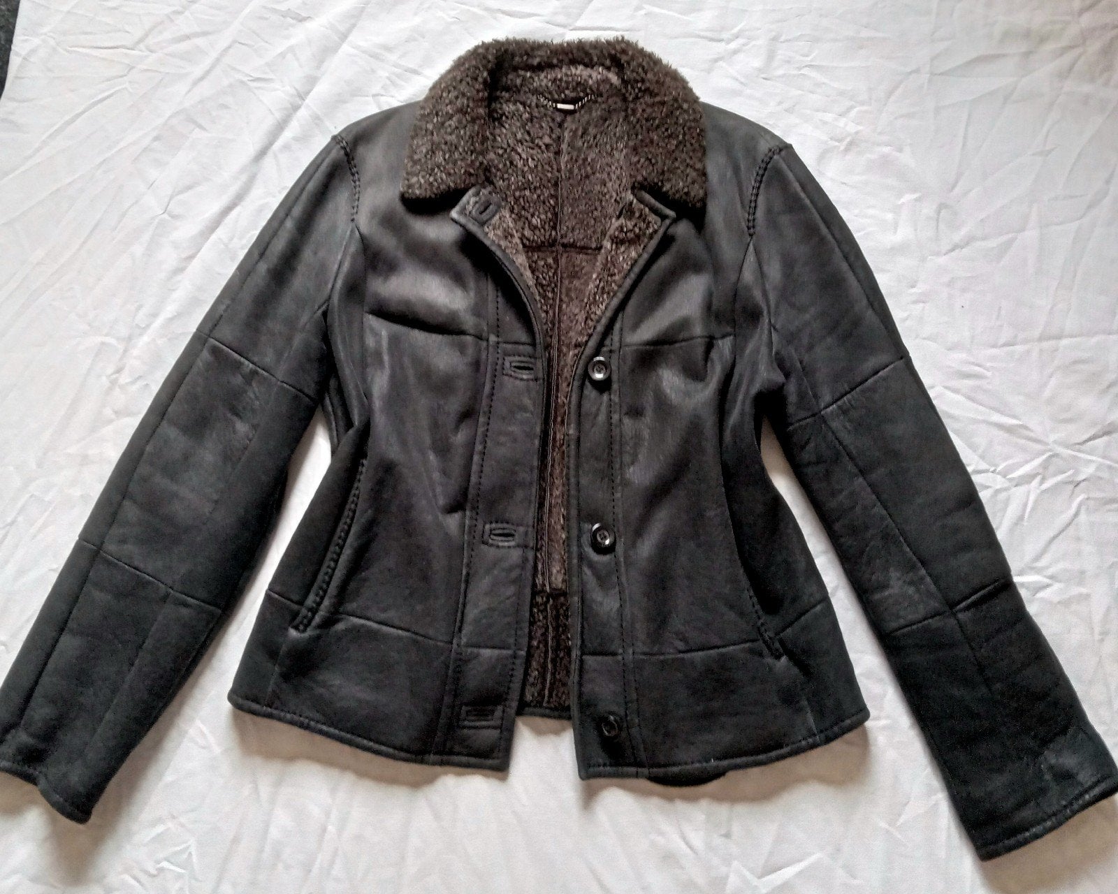CHRIST Lammy coat , Maat 38 - 40, Bruin, Zo goed als nieuw, Jasje, Ophalen