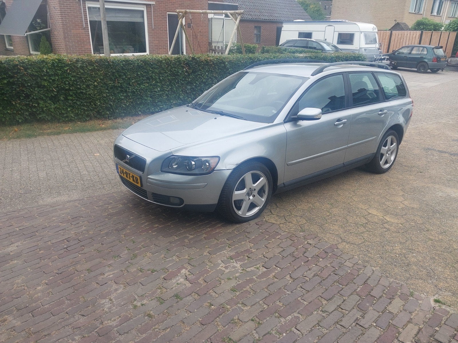 Volvo V50 2.4 140PK 2005 Grijs, Auto's, 700 kg, Multifunctioneel stuurwiel, Origineel Nederlands, Particulier