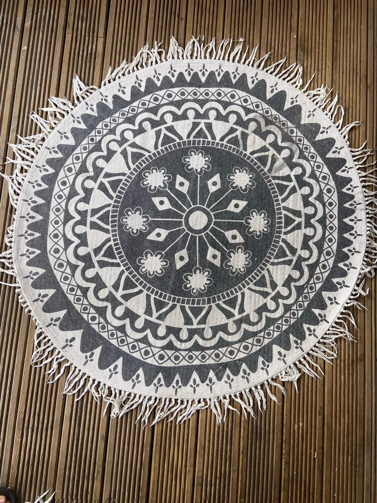 Rond vloerkleed met mandala patroon - Grijs/Wit, Huis en Inrichting, Ophalen, Gebruikt, 100 tot 150 cm, Rond