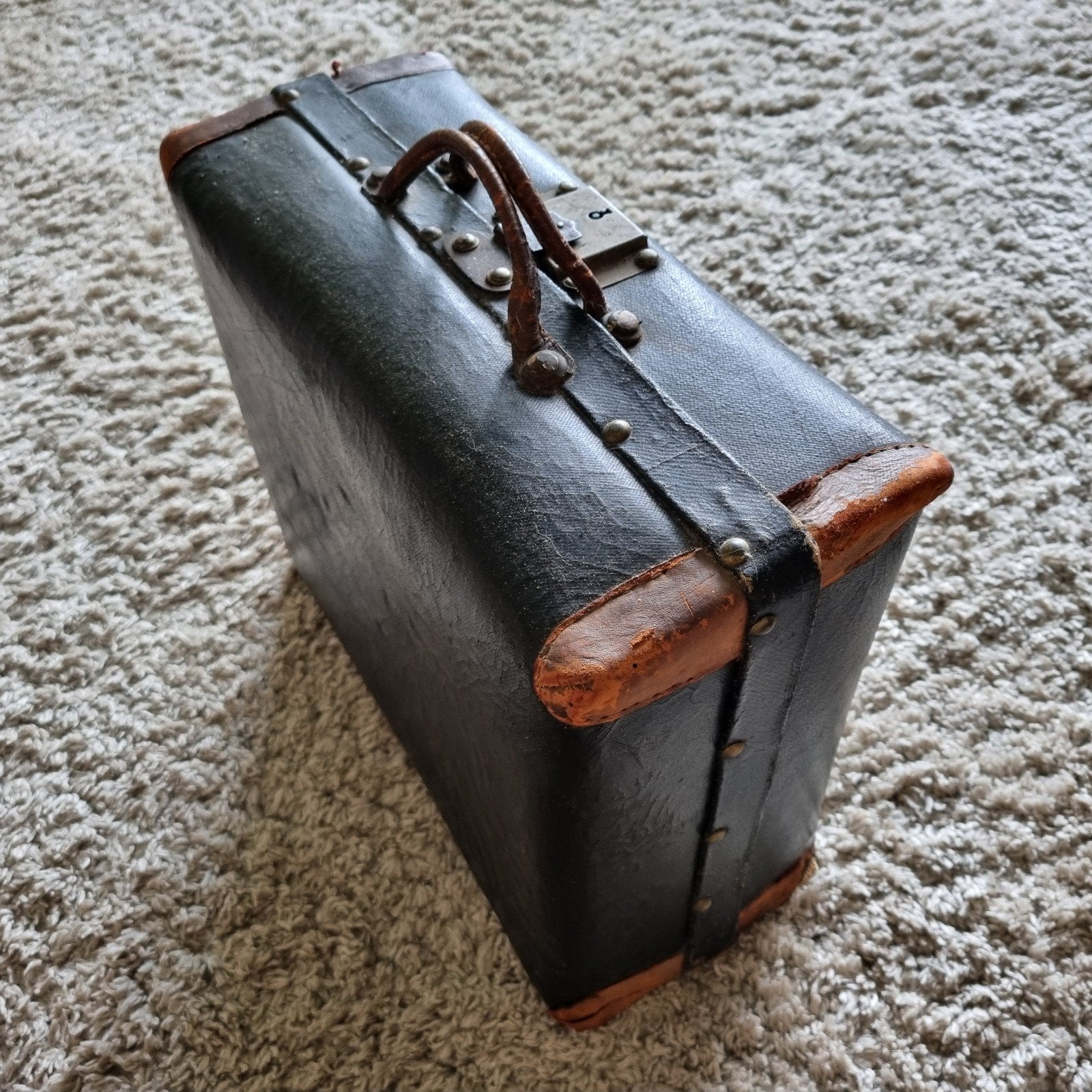 Antieke leren koffer - Vintage reiskoffer, Antiek en Kunst, Ophalen of Verzenden