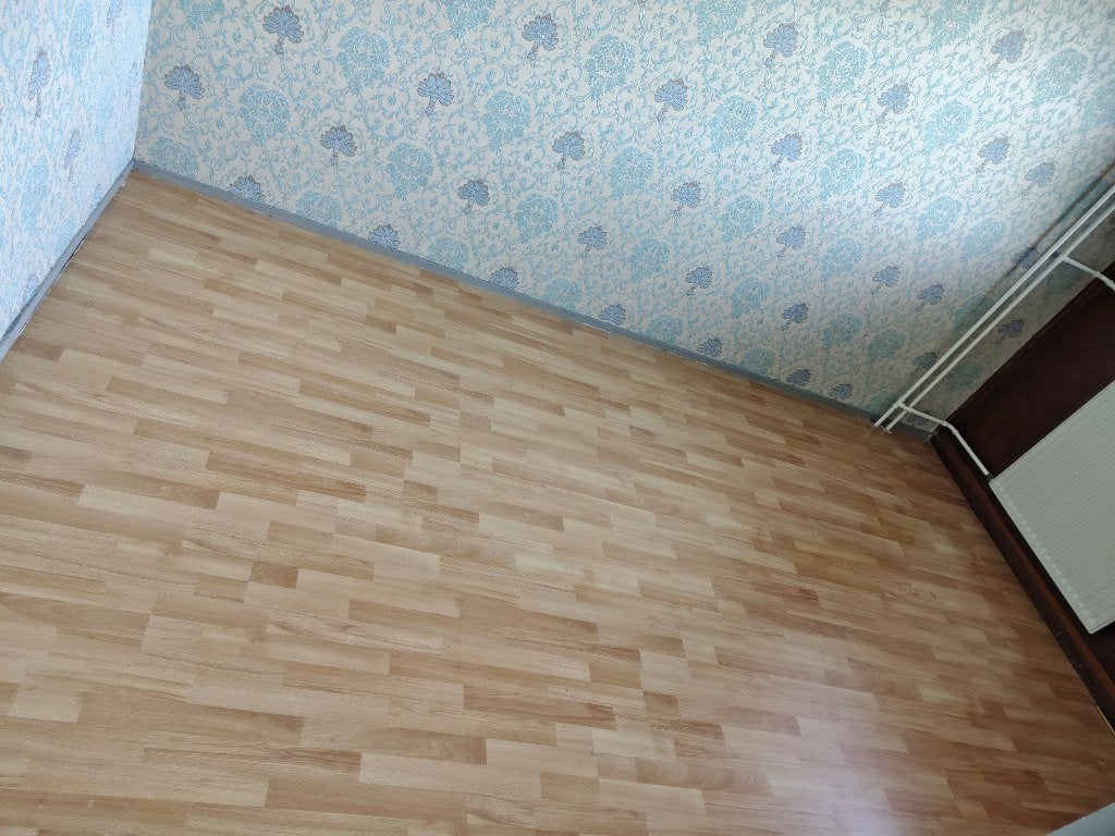 Nette houten vloer, Bruin, Zo goed als nieuw, 50 tot 75 m², Ophalen