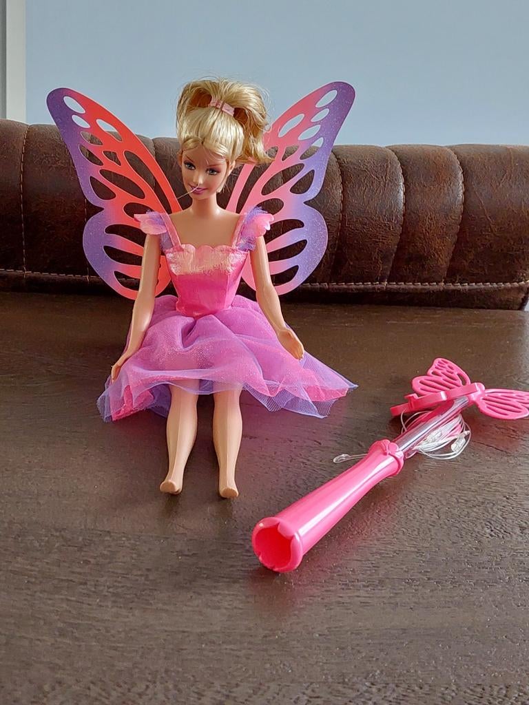 Barbie Flying Butterfly Doll Vlinder Barbie, Ophalen, Zo goed als nieuw, Barbie