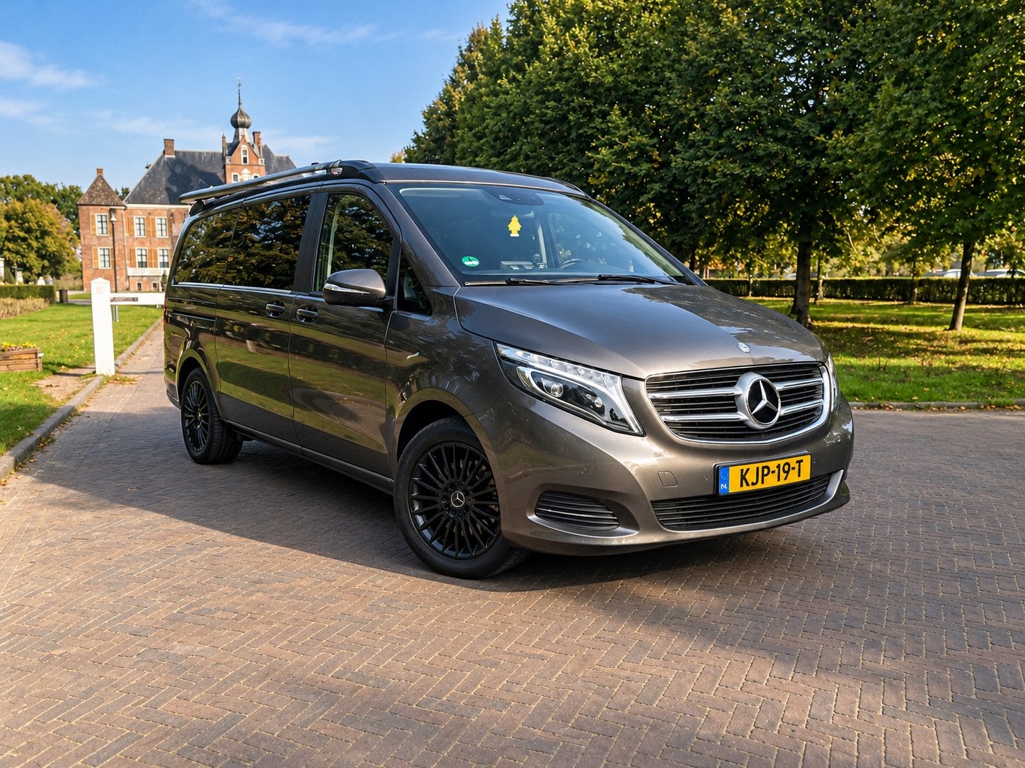 Mercedes-Benz V-Klasse Marco Polo V250d 140KW 2015 Grijs, Caravans en Kamperen, Automaat, Mercedes-Benz, Diesel, Particulier