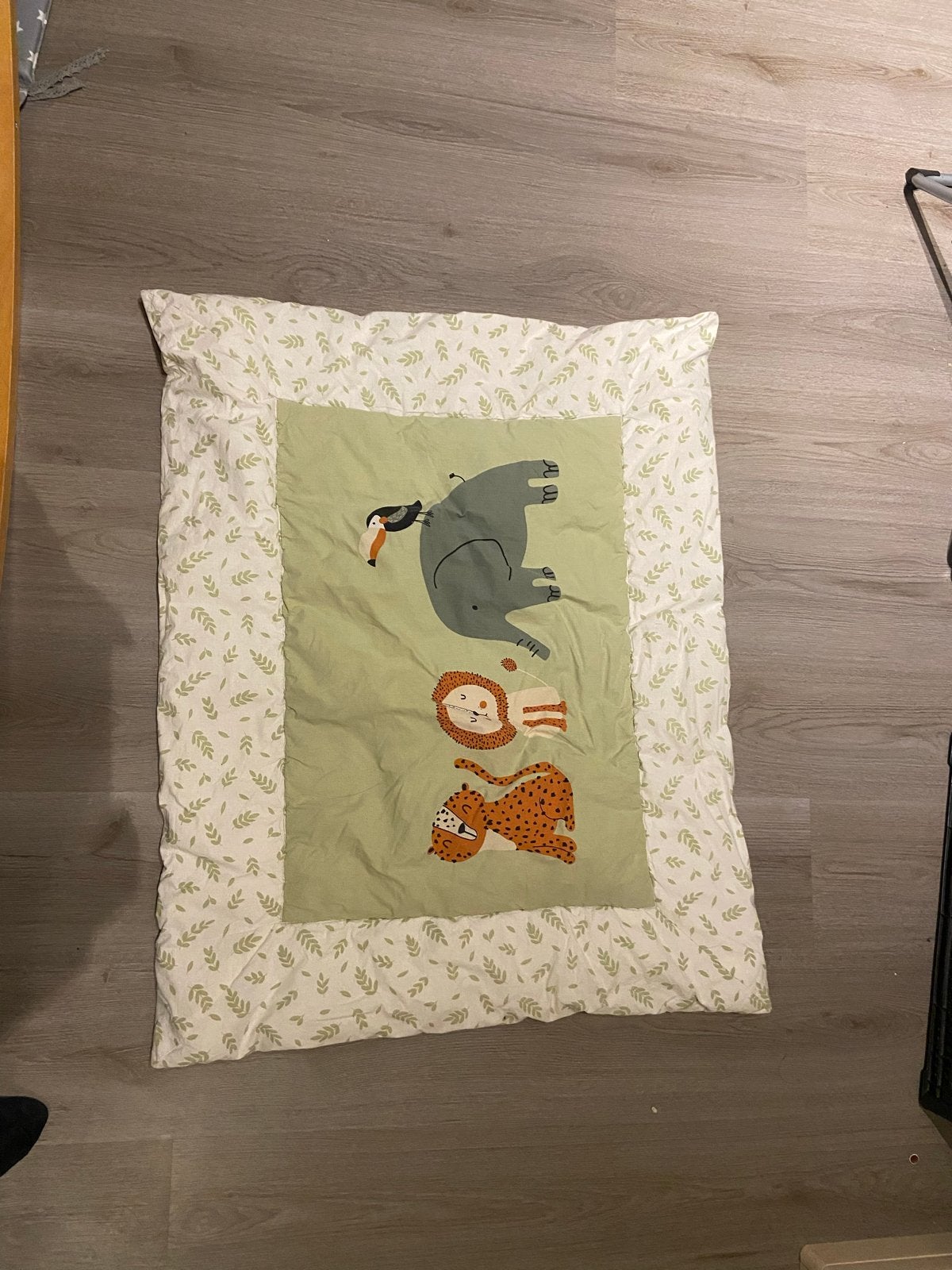Boxkleed 95x75cm met jungle dieren, Ophalen of Verzenden, Gebruikt, Rechthoekig, Boxkleed