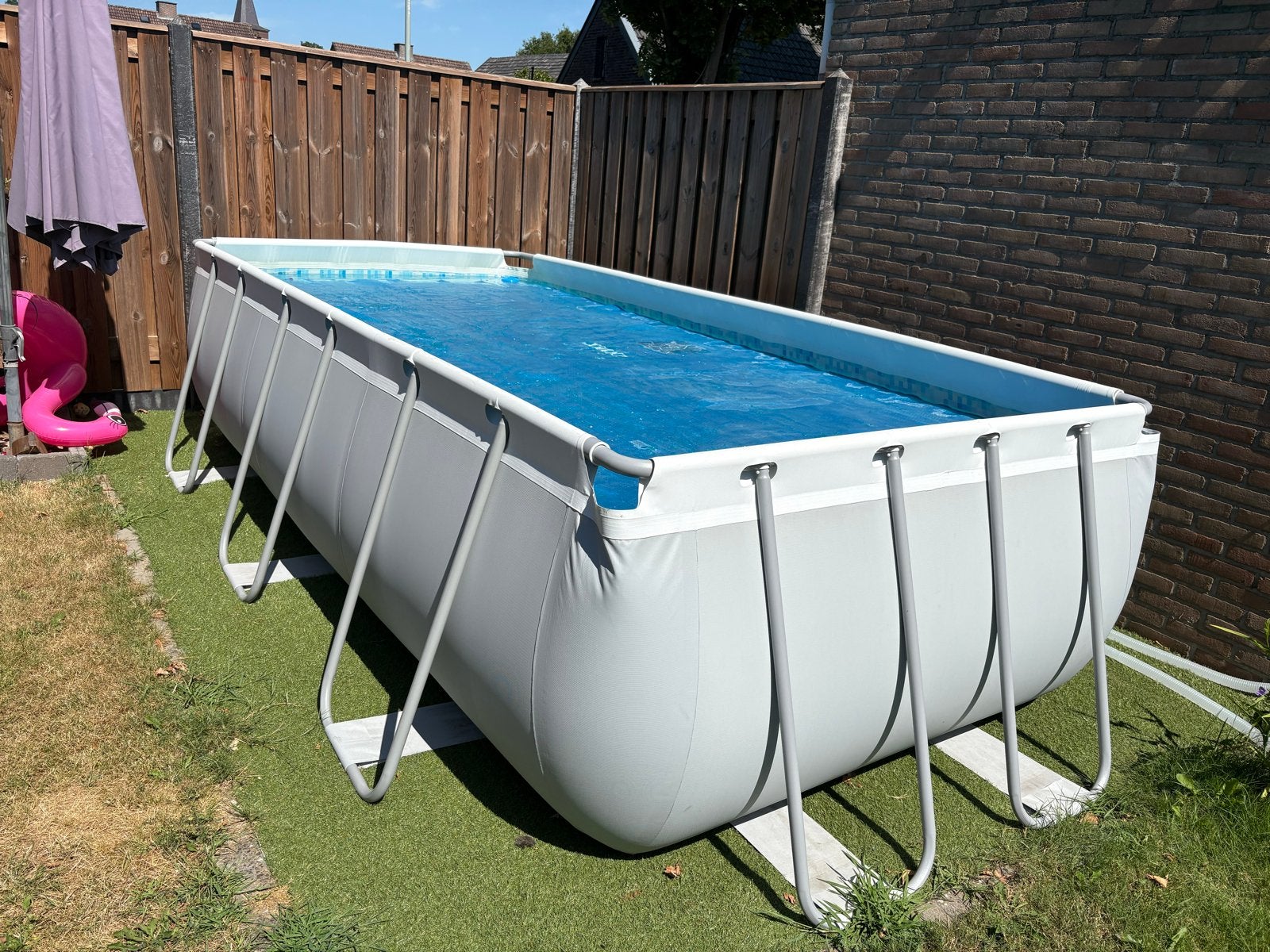 Bestway Opzetzwembad (4x2) met trap, zonnepaneel en pomp, Ophalen, Gebruikt, 200 tot 300 cm, 80 tot 120 cm