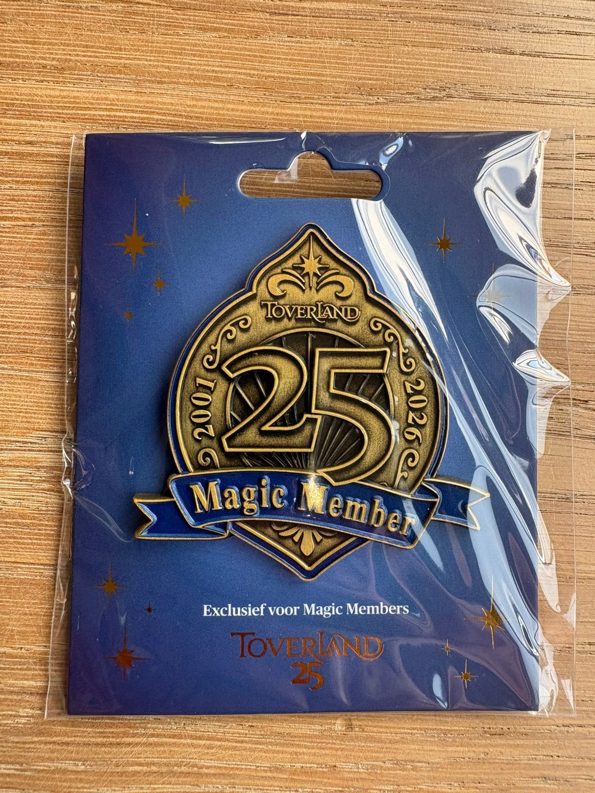 Toverland 25 jaar jubileum Magic Member pin speldje, Ophalen of Verzenden, Nieuw