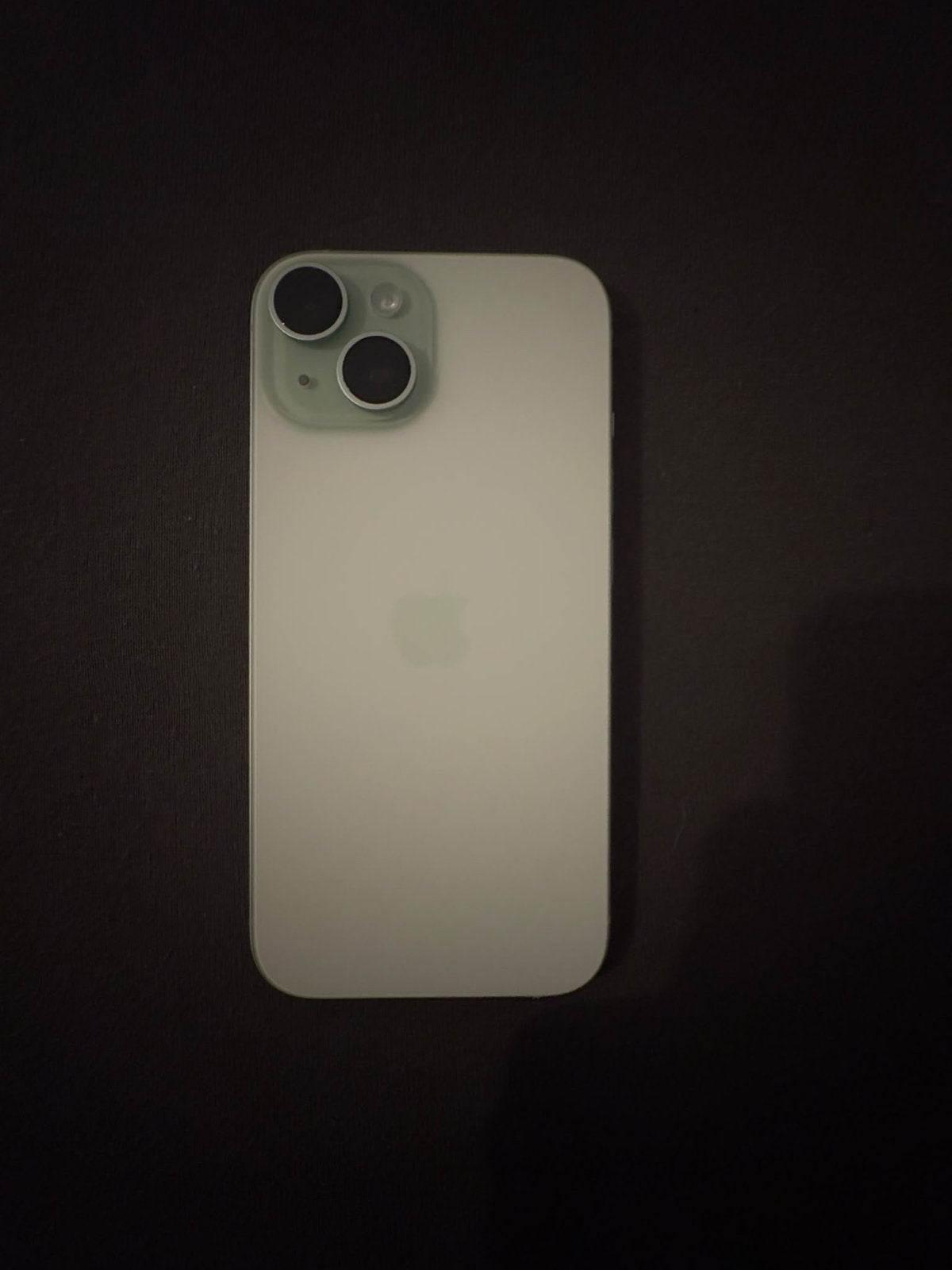 iPhone 15 256GB Groen - Zo goed als nieuw, IPhone 15, Zo goed als nieuw, Zonder simlock, 74 %