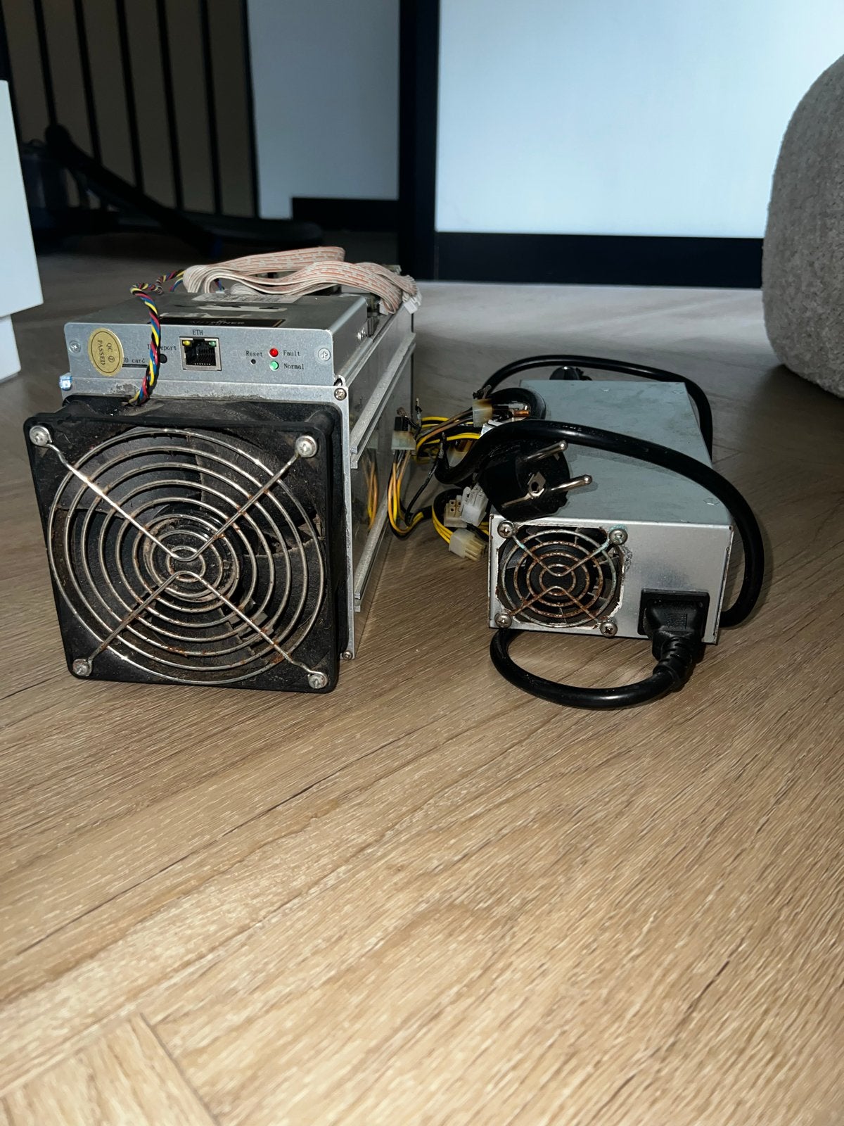 Bitmain Antminer S9 + S9i Bitcoin miners, Computers en Software, Ophalen, Gebruikt