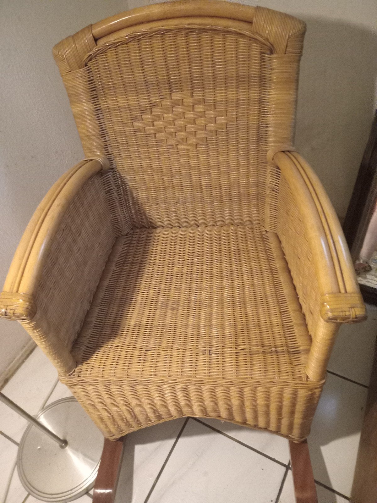 Rotan schommelstoel, Ophalen, Zo goed als nieuw, Bruin, Eén