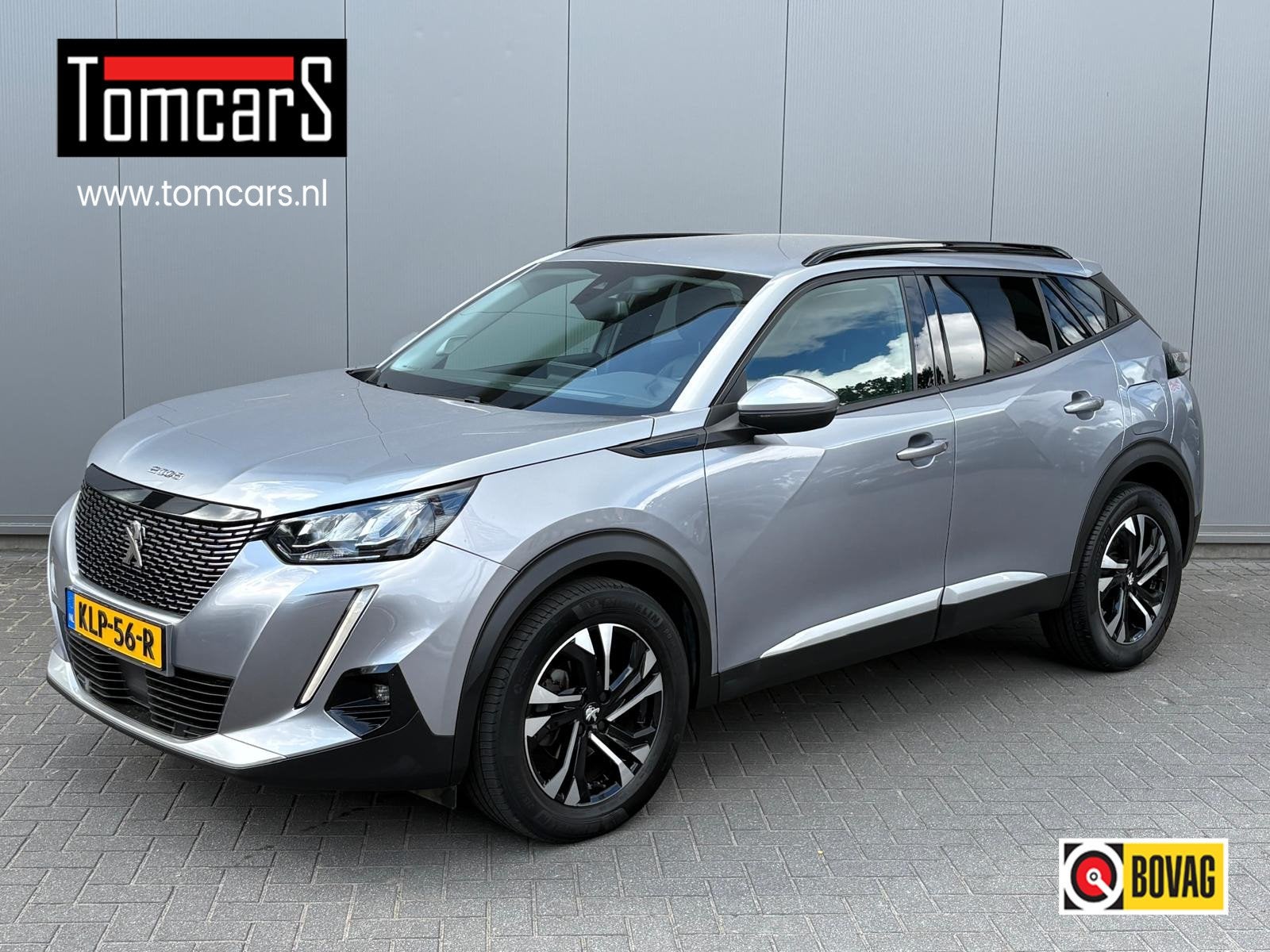 Peugeot 2008 1.2 PureT. 130PK Allure Gr.-Navigatie/Camera/Cr, Auto's, Dealer onderhouden, Gebruikt, Euro 6, 1199 cc