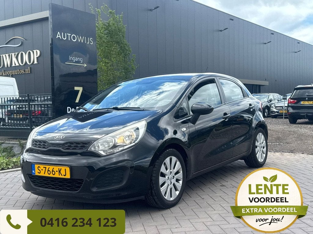 Kia Rio 1.2 CVVT Comfort Pack|APK 4-2027|5-DEU|AIRCO|LM-VELG, Auto's, Kia, Euro 5, Zwart, 4 cilinders, Zwart