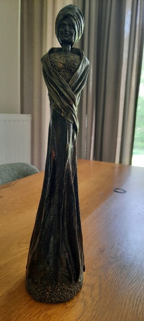 Afrikaanse vrouw handgemaakt beeld, Ophalen of Verzenden, Handgemaakt, 20 - 50 cm, Overige materialen