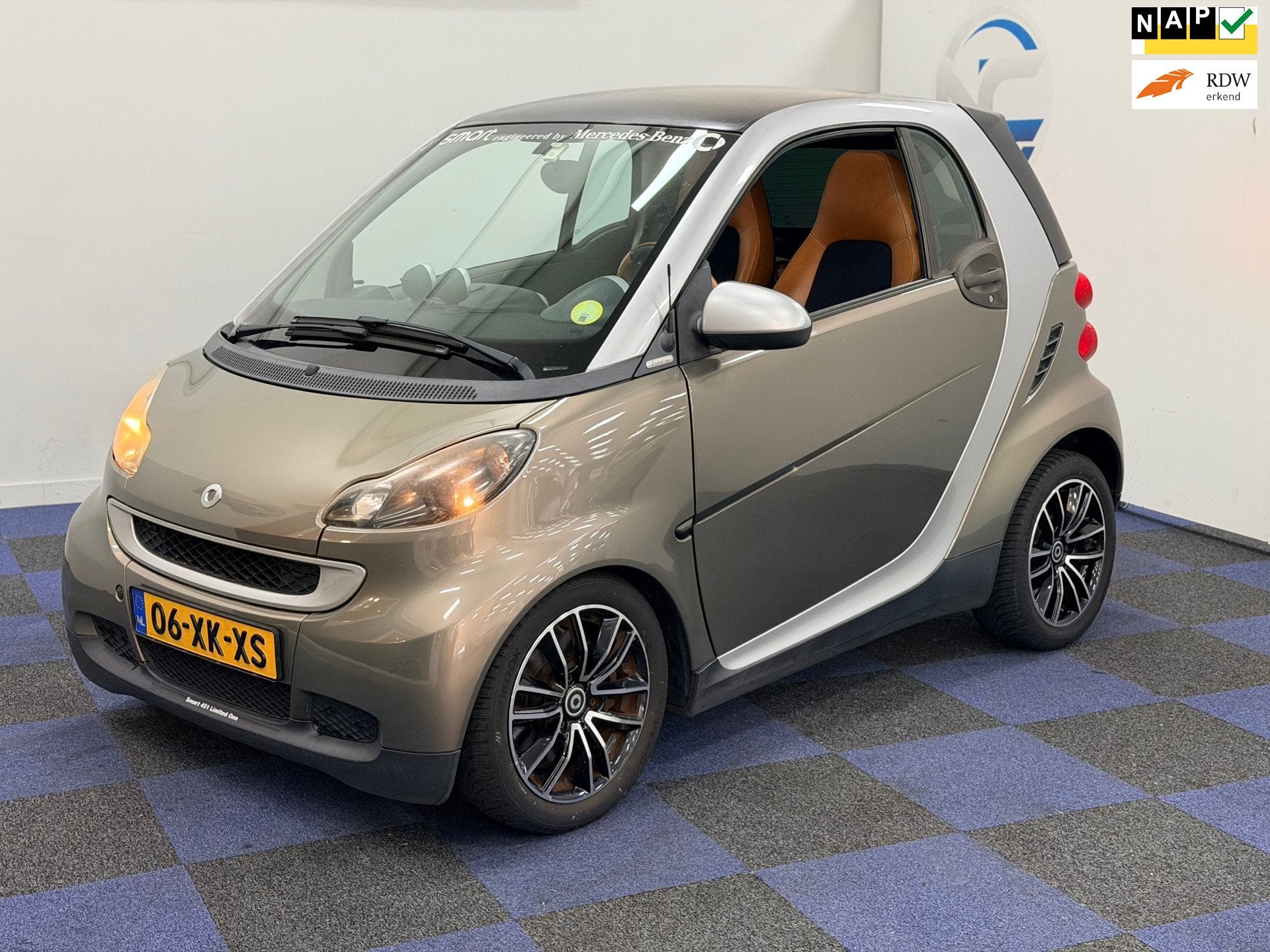 Smart Fortwo coupé 1.0 Passion / AUTOMAAT / PANORAMADAK / M, Auto's, Smart, Achterwielaandrijving, Gebruikt, 18 €/maand, Bedrijf
