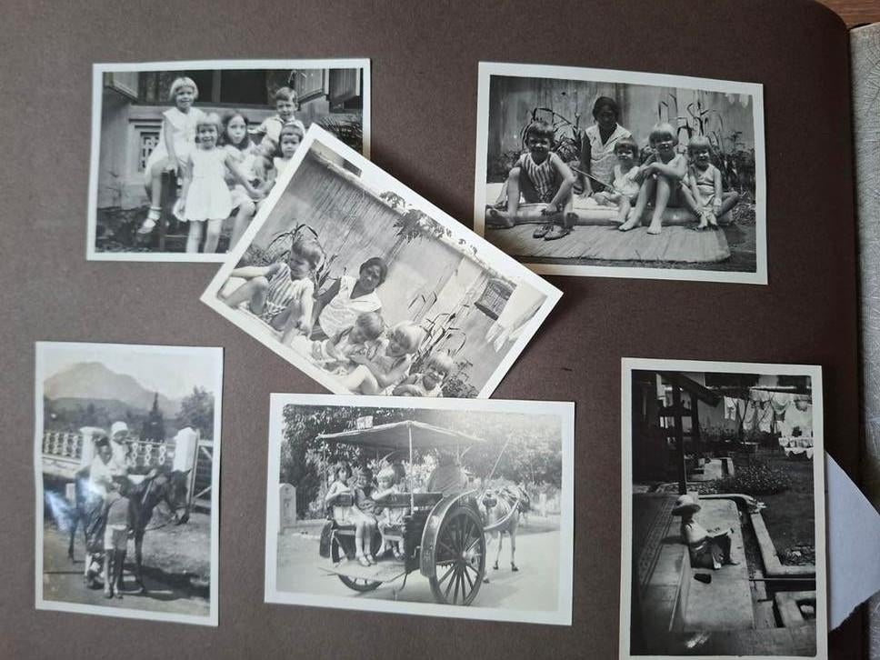 Advertentie 2 fotoalbum Nederlands Indie, Ophalen of Verzenden