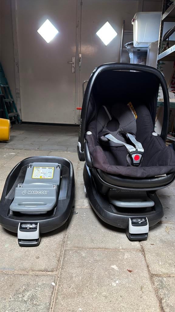 2x familyfix met pebble maxicosi, Kinderen en Baby's, Autostoeltjes, Ophalen, Gebruikt, Isofix, 0 t/m 13 kg