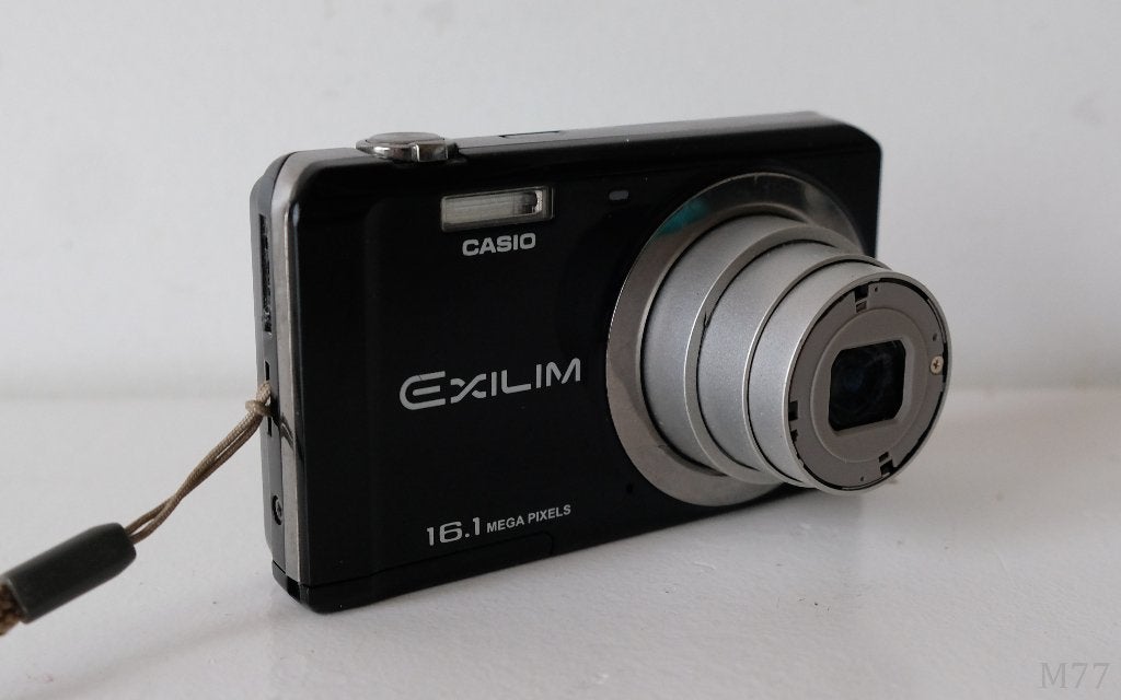 Casio Exilim Z28 16MP Compact Camera (32GB), Casio, Gebruikt, 16 megapixels, Geheugenkaart