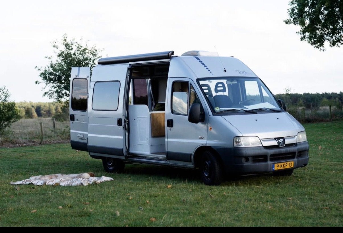 Peugeot Boxer Buscamper, Caravans en Kamperen, Overige merken, Chemisch toilet, Tot en met 2, Koelkast